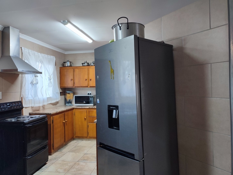 3 Bedroom Property for Sale in Uitsig Free State